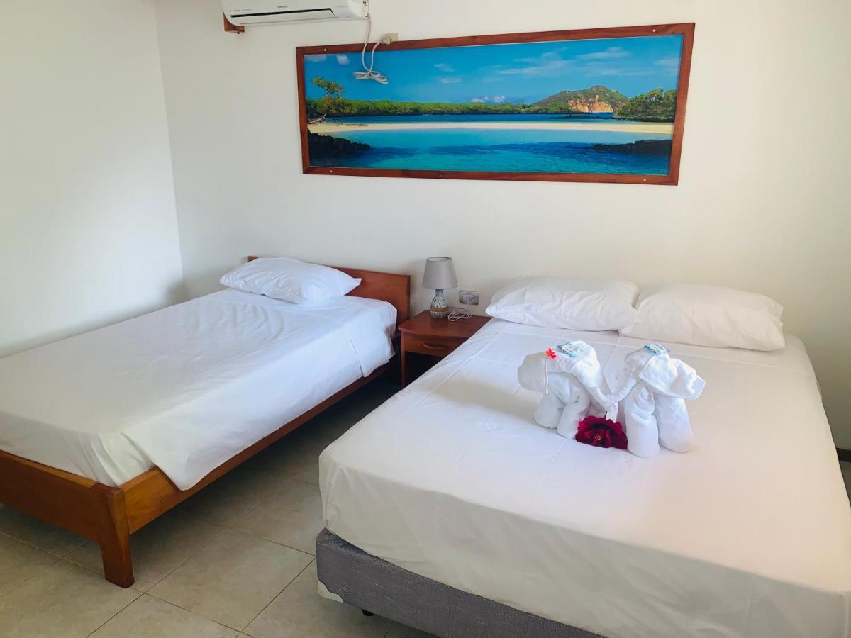Hostal White House Galapagos Puerto Ayora  Exterior foto