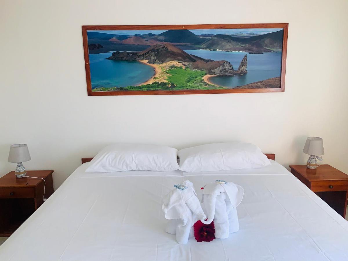 Hostal White House Galapagos Puerto Ayora  Exterior foto